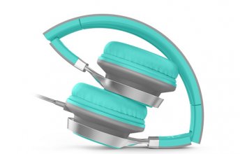 headphones-2b